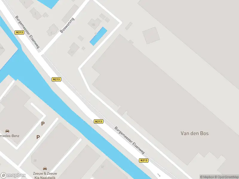 Ambulance met gepaste spoed naar de Burgemeester Elsenweg in Naaldwijk