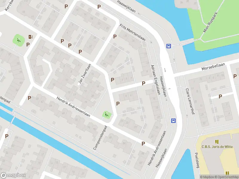 Ambulance met gepaste spoed naar de Adriaan Engelslaan in Oegstgeest