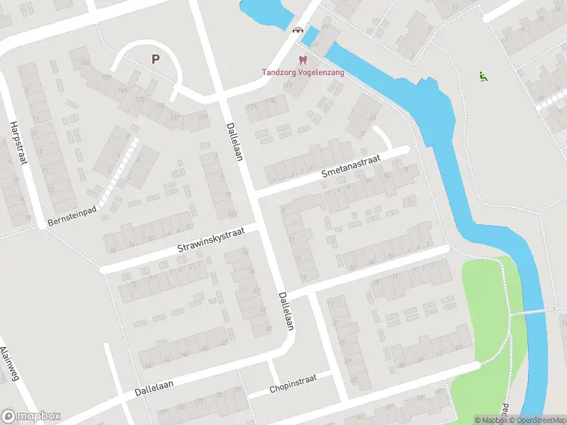 Ambulance met gepaste spoed naar de Dallelaan in Spijkenisse