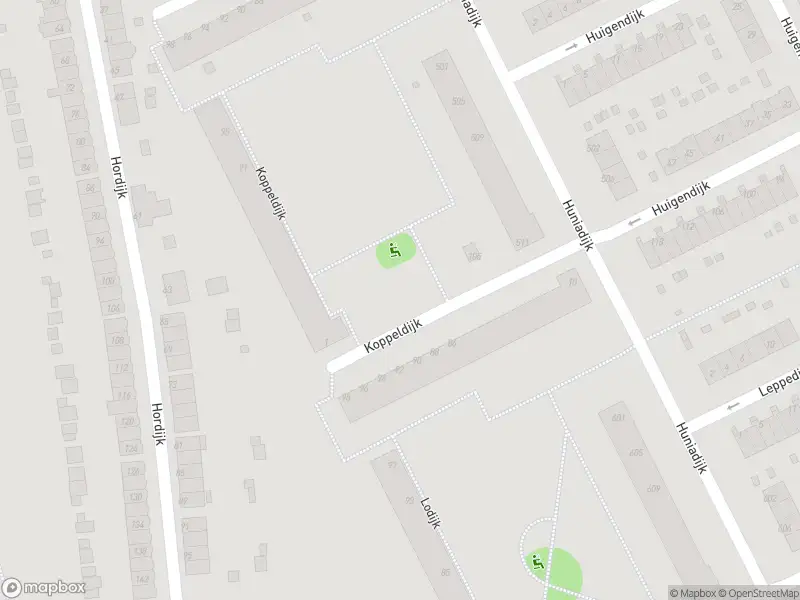 Ambulance met gepaste spoed naar de Koppeldijk in Rotterdam