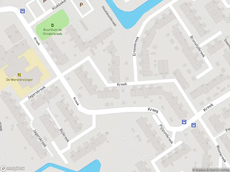 Ambulance met grote spoed naar de Nomadenkreek in Spijkenisse
