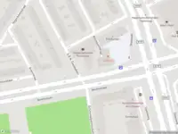 Ambulance met gepaste spoed naar de Bentincklaan in Rotterdam