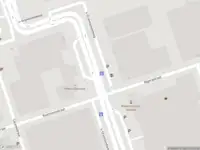 Ambulance met gepaste spoed naar de 's-Gravelandseweg in Schiedam