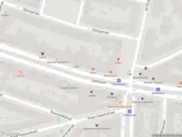Ambulance met grote spoed naar de Schiedamseweg in Rotterdam