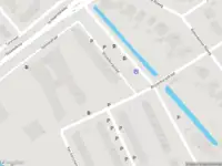Ambulance met grote spoed naar de Blijvenburgstraat in Rotterdam