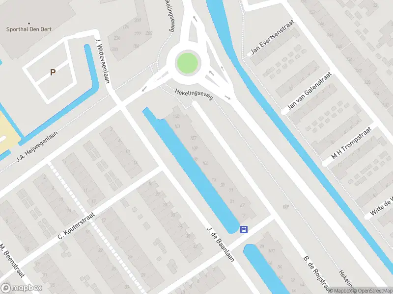 Ambulance met gepaste spoed naar de B. de Roijstraat in Spijkenisse