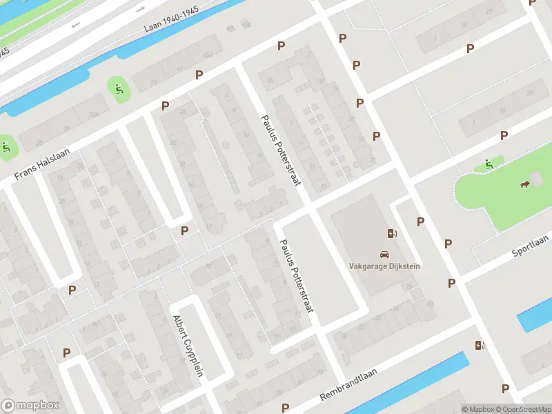Ambulance met grote spoed naar de Paulus Potterplein in Maassluis