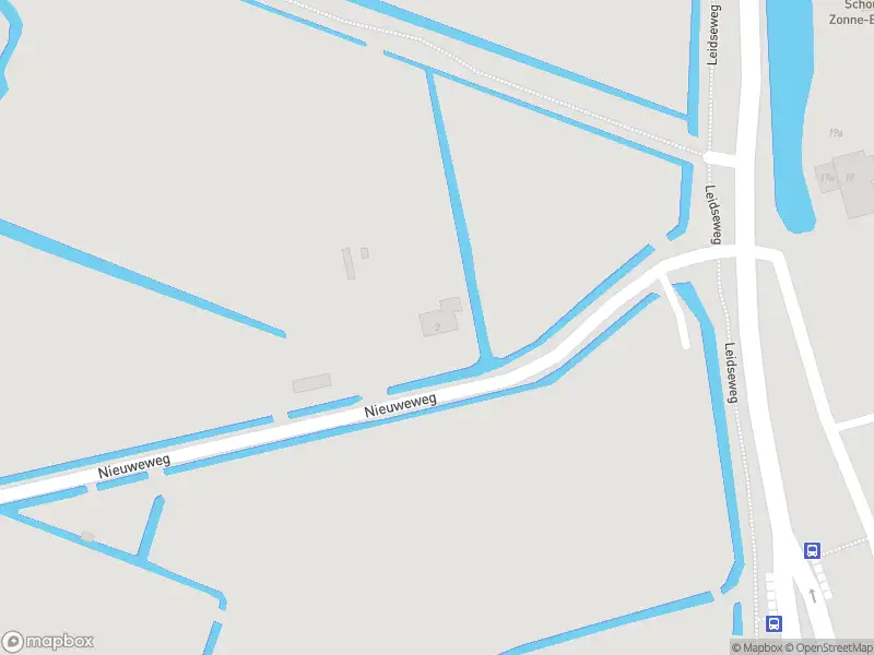 Ambulance met gepaste spoed naar de Nieuweweg in Leiderdorp