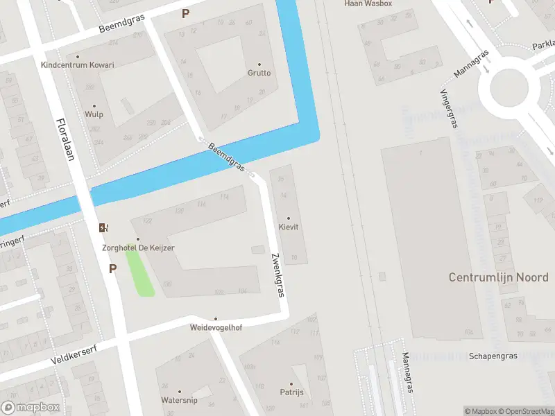 Ambulance met grote spoed naar de Zwenkgras in Pijnacker