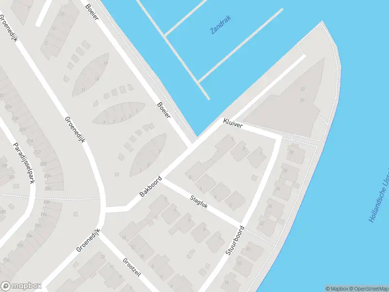 Ambulance met grote spoed naar de Bakboord in Capelle aan den IJssel