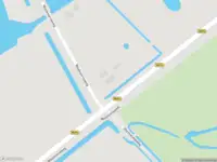 Ambulance met grote spoed naar de Westvoorneweg in Rockanje