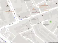 Ambulance met grote spoed naar de Gantelplein in Wateringen